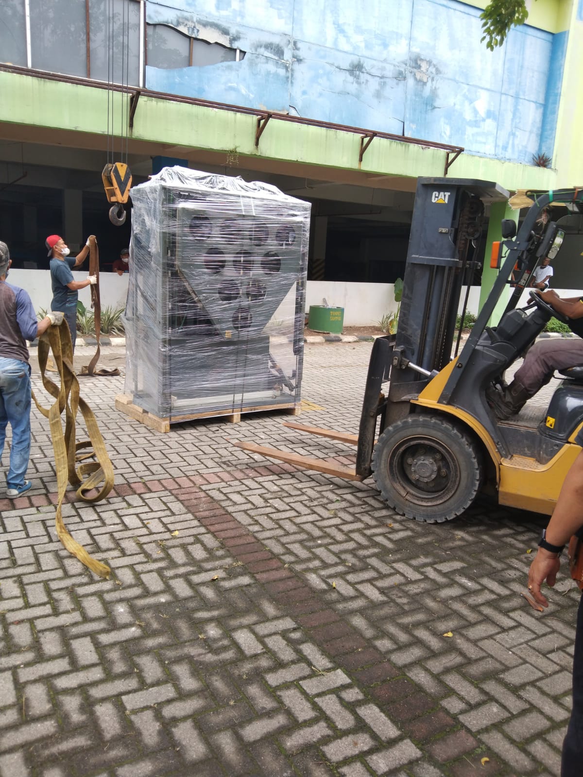 WhatsApp-Image-2021-11-15-at-15.40.34